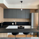 Кухня с барнрй стойкой на заказ