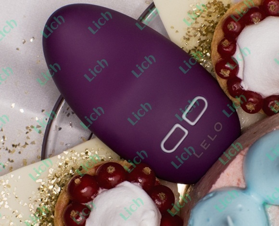 Сливовый шелковистый клиторальный стимулятор Lily (LELO)