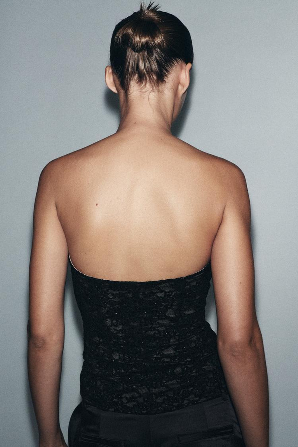 ZARA БАРХАТНЫЙ ТОП-КОРСЕТ С КРУЖЕВОМ, ЧЕРНЫЙ