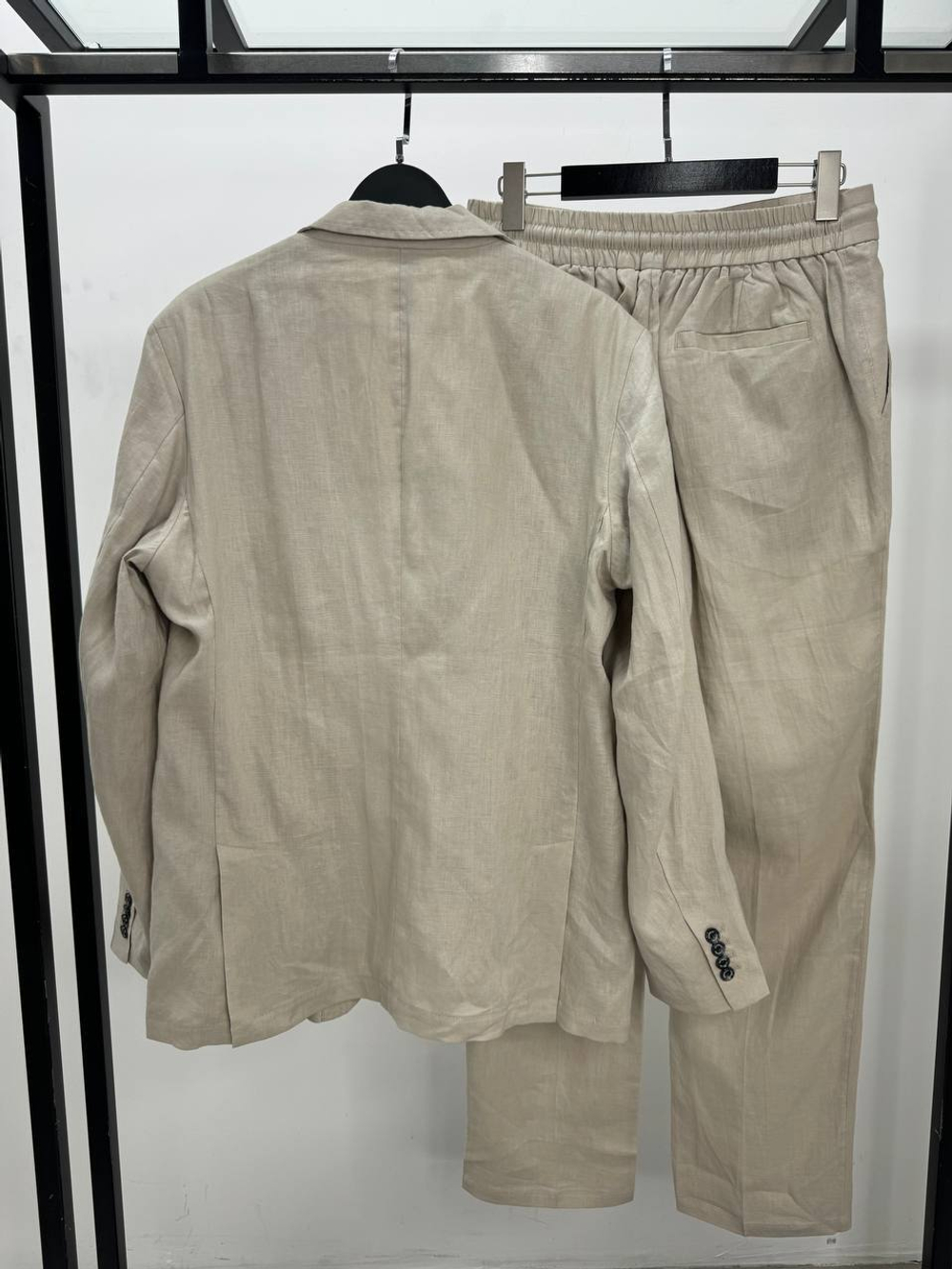 Льняной костюм Brunello Cucinelli