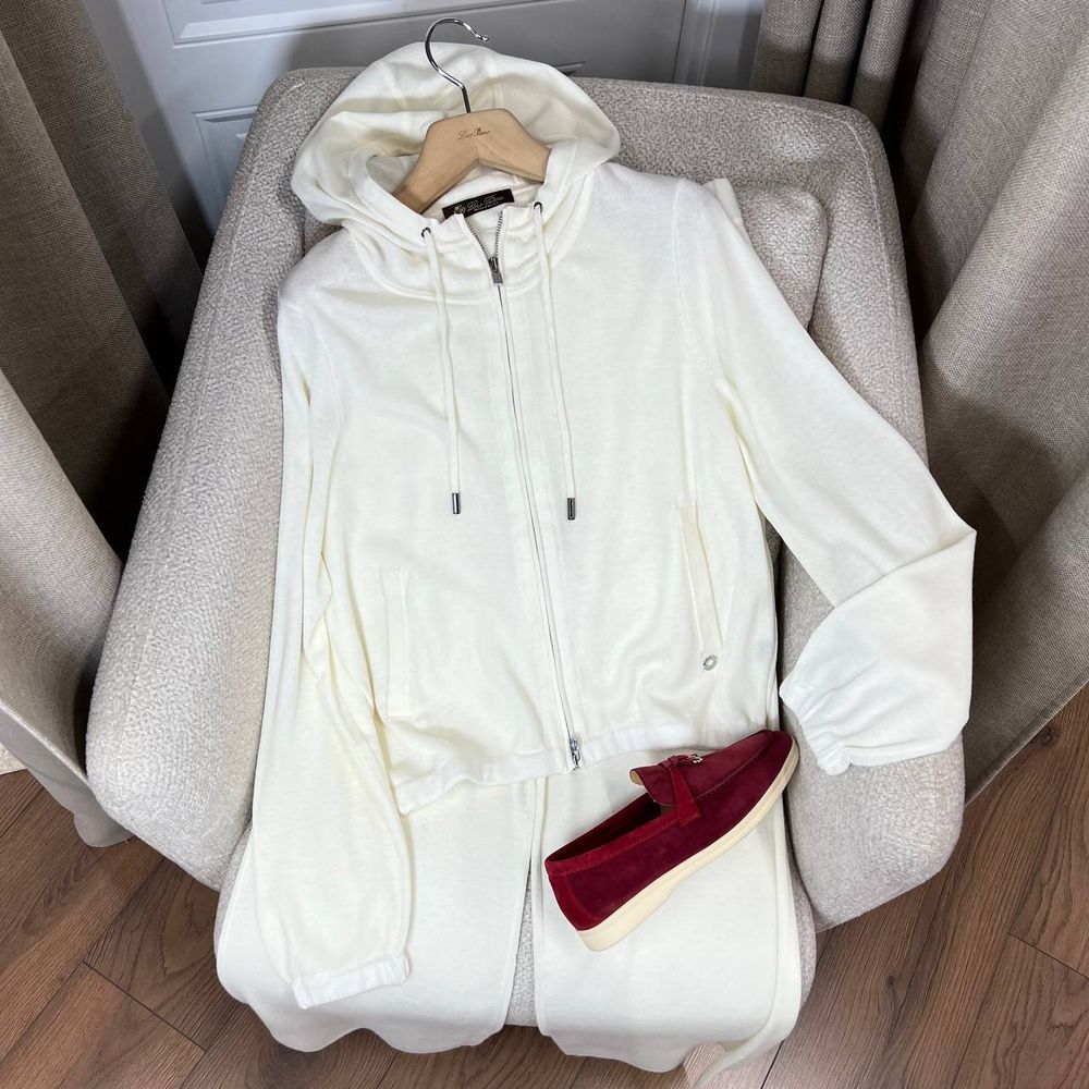 Льняной костюм Loro Piana