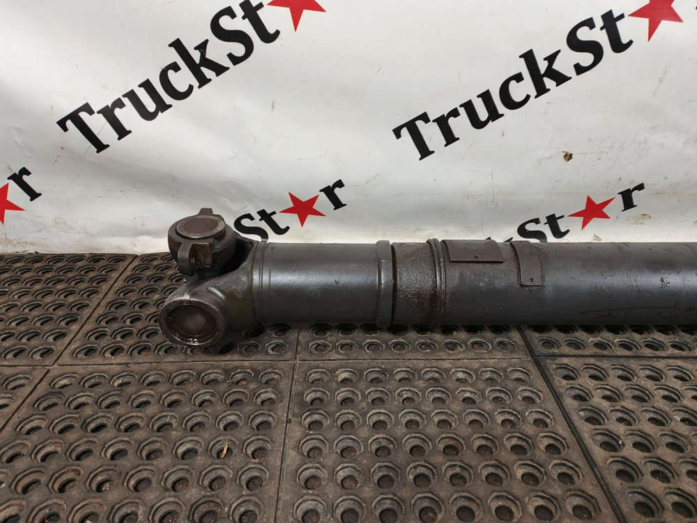 Вал карданный 1880 мм