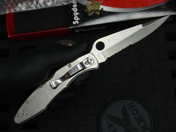 Складной нож Spyderco Police C07PS c клинком из стали VG-10, рукоять Stainless Steel