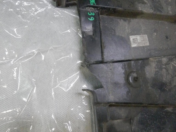 Диффузор с вентилятором Lada Granta (2011-2018)