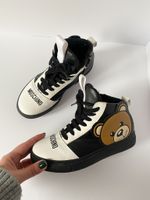 Ботинки Moschino, 32