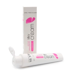 Крем шелковый с пудрой для ног / Professional Silky Cream 100 мл