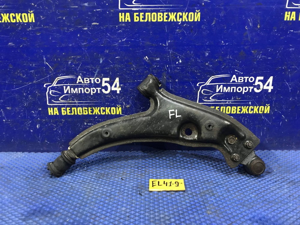 Рычаг передний левый TOYOTA CORSA 1991