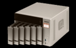 Сетевой RAID-накопитель QNAP  TVS-673e-8G