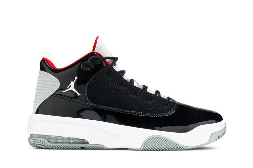 Кроссовки Jordan Max Aura 2