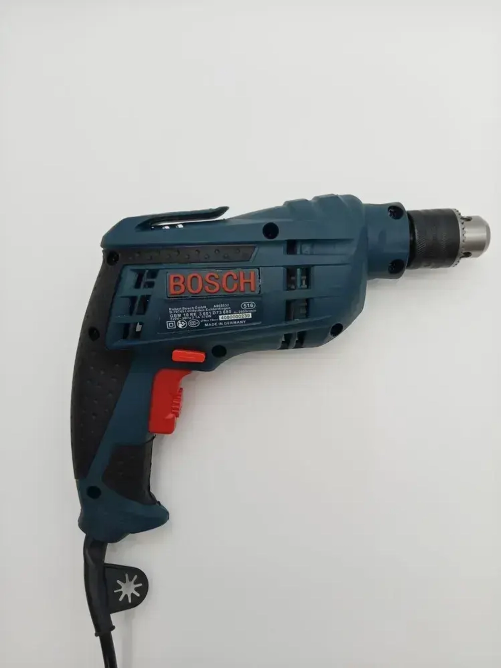 Ручная дрель GBM10 RE