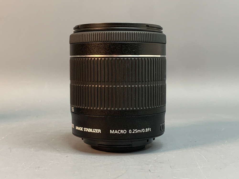 Canon 700D Kit 18-55mm IS STM 1.070 кадров