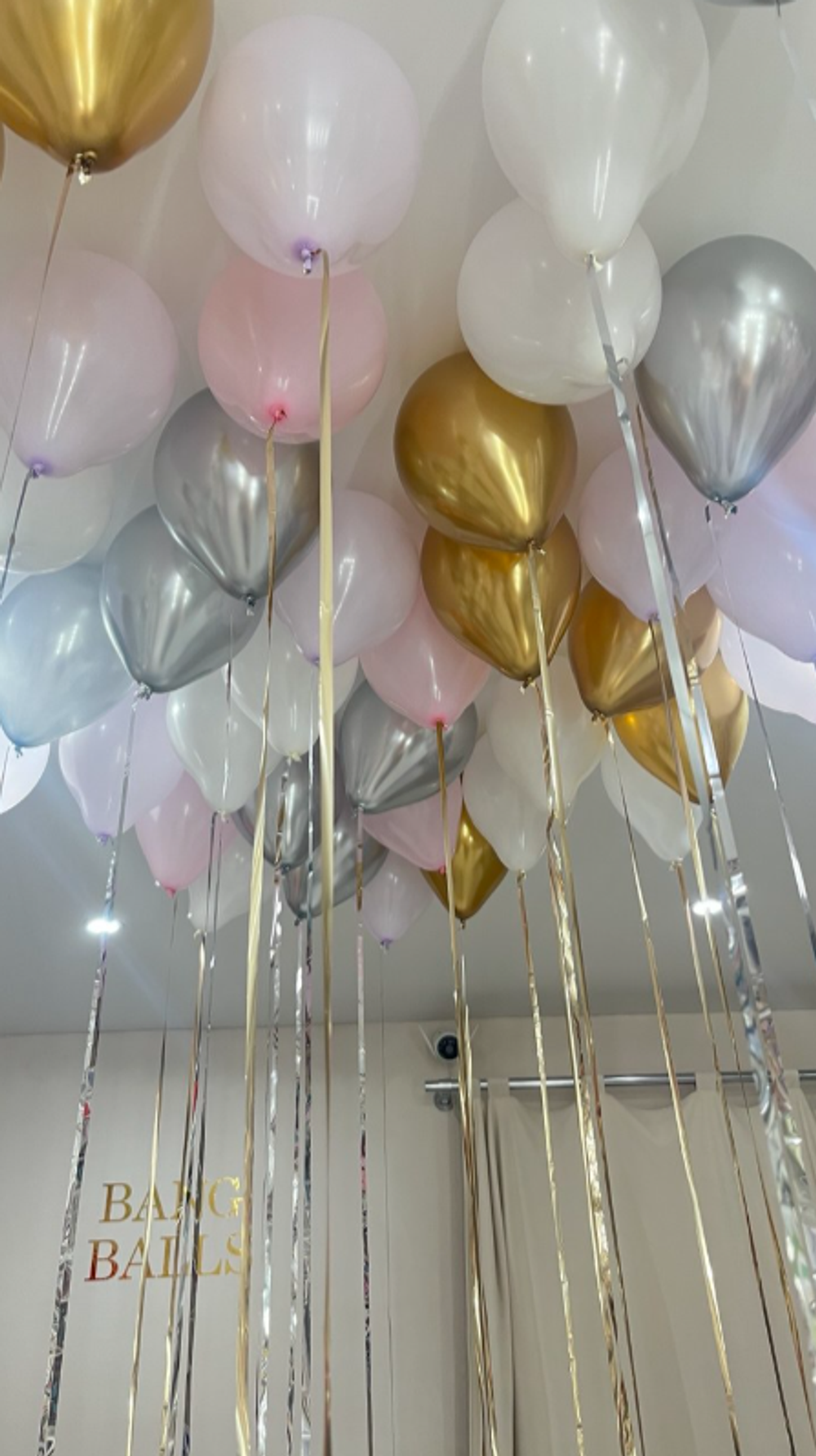 Коробка-сюрприз с шарами №183