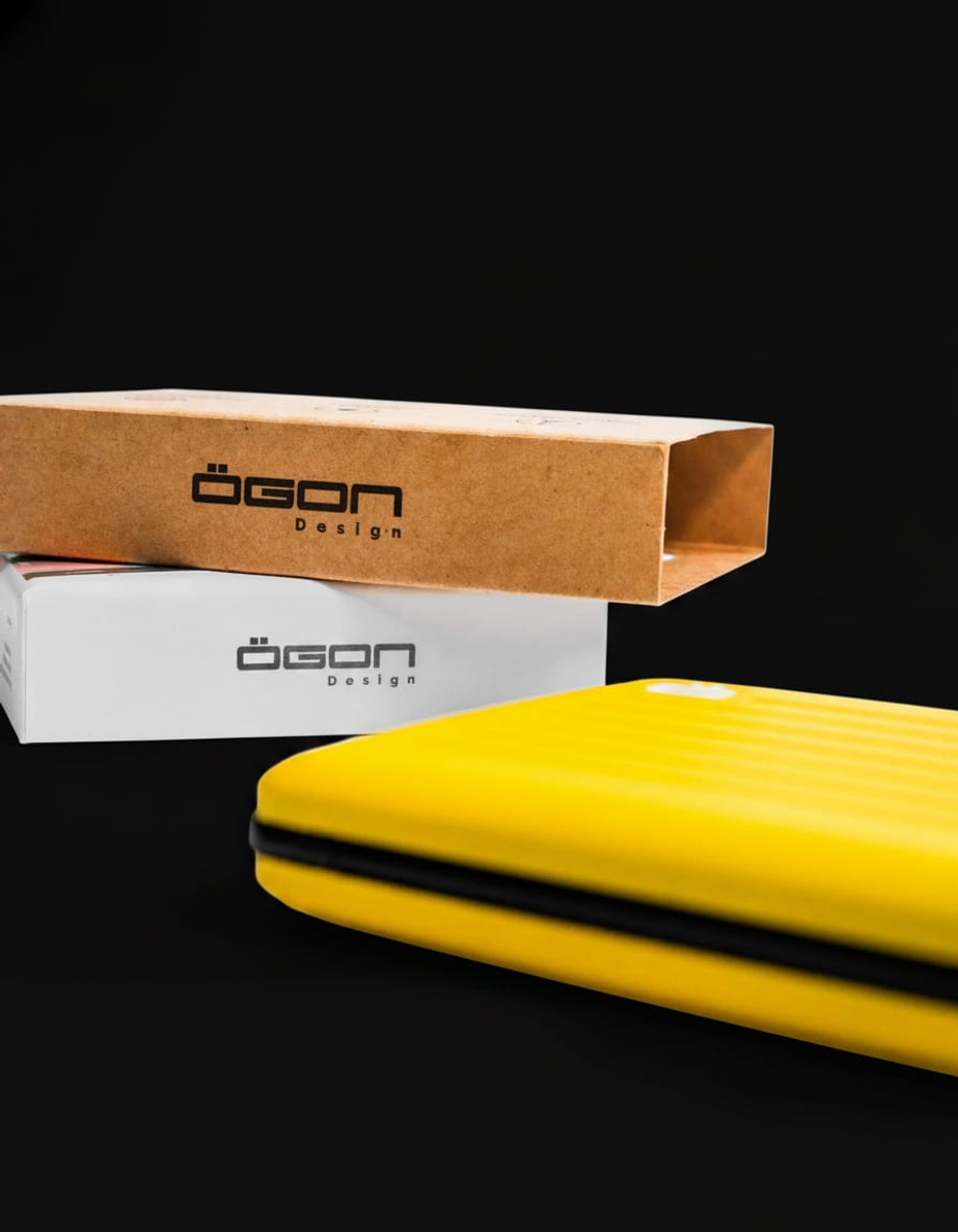 Кошелёк алюминиевый жёлтый