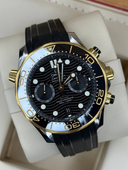 Часы Omega Seamaster Driving