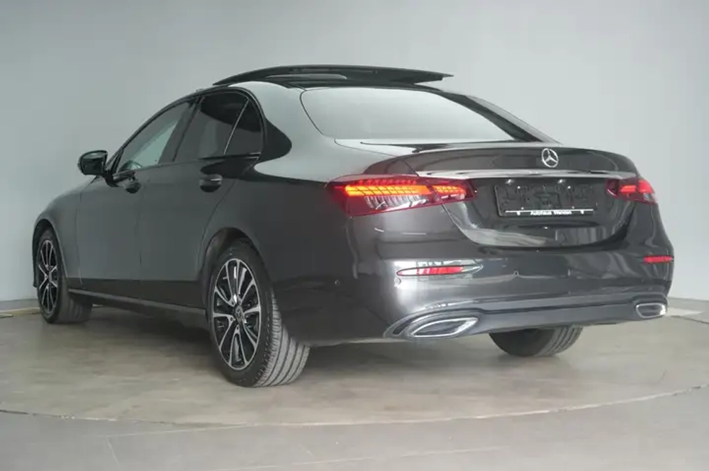 Mercedes-Benz E 400