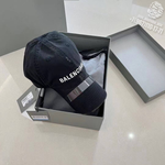 Бейсболка Balenciaga