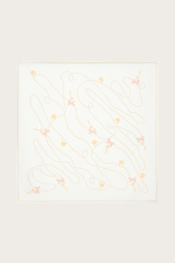 ПЛАТОК ИЗ МОЛОЧНОГО ШЕЛКА С АВТОРСКИМ ПРИНТОМ 90*90