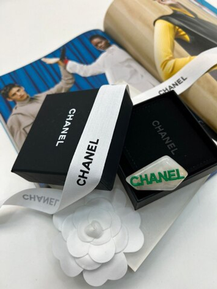 Заколка CHANEL