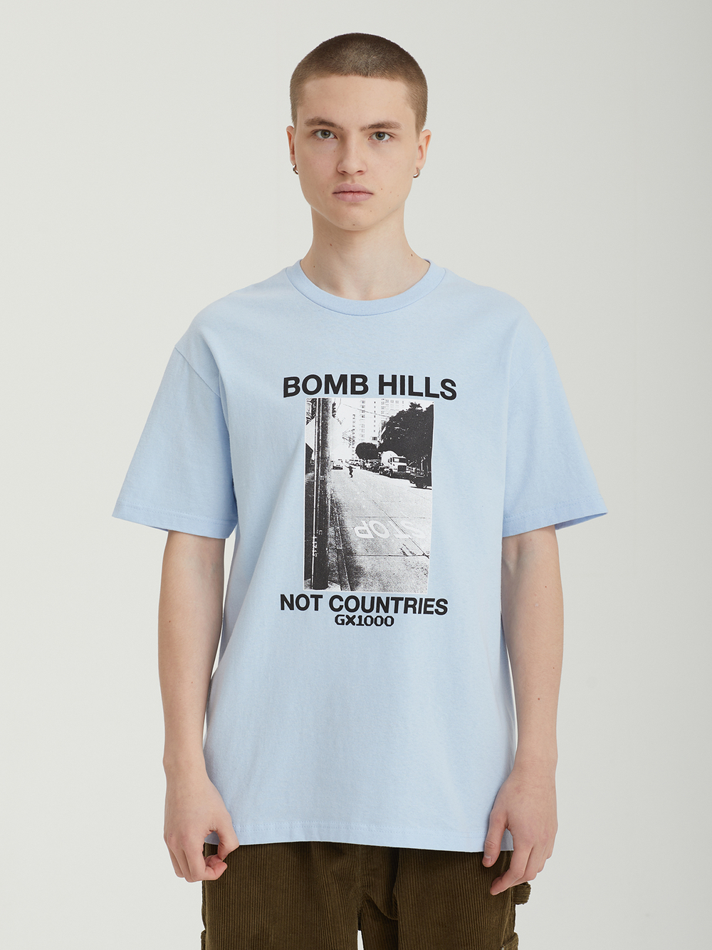 Мужская Футболка Bomb Hills Not Countries