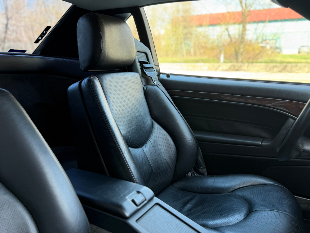 Mercedes-Benz SL 320