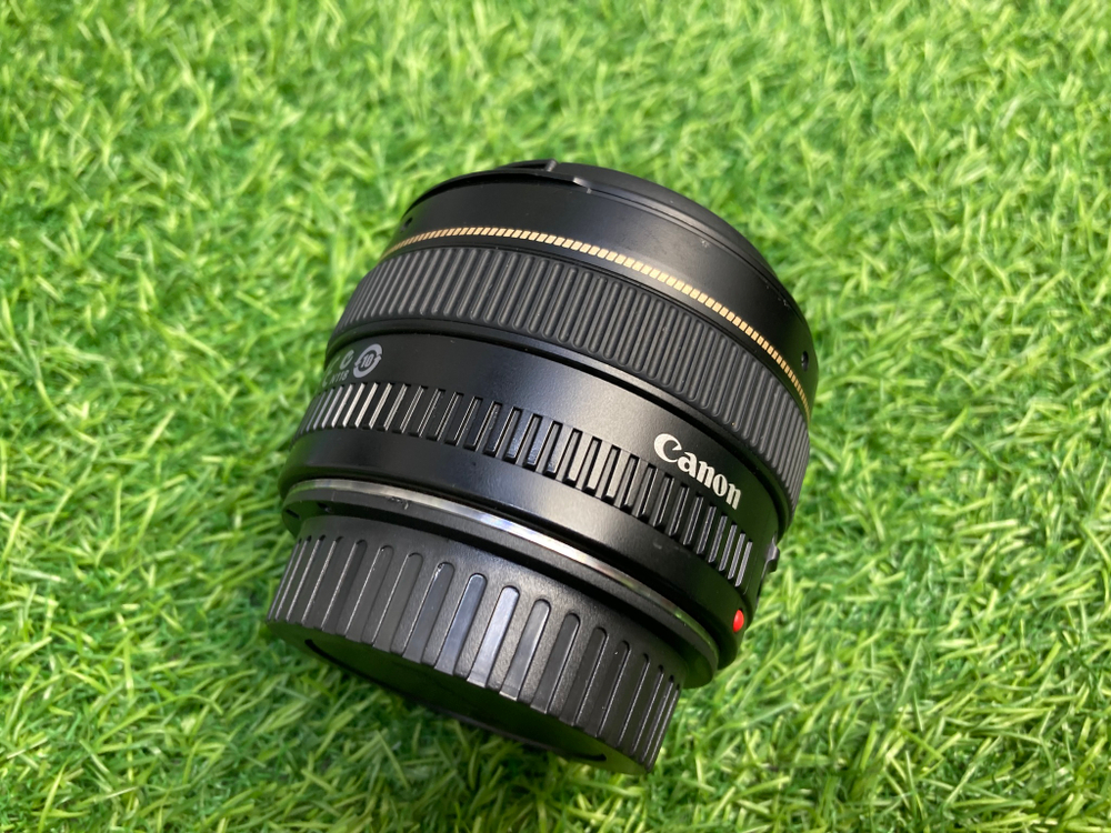 Canon EF 50mm 1.4 USM