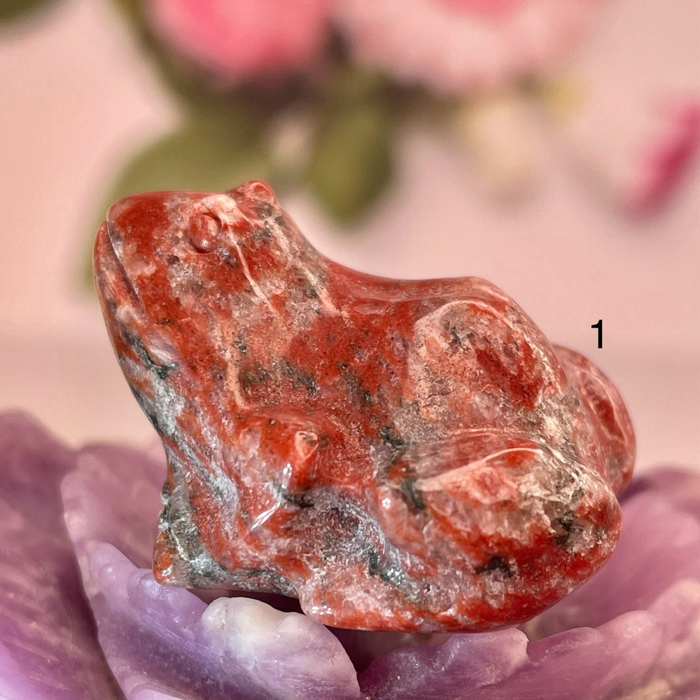 47158 Яшма красная Лягушка фигурка 25*35мм