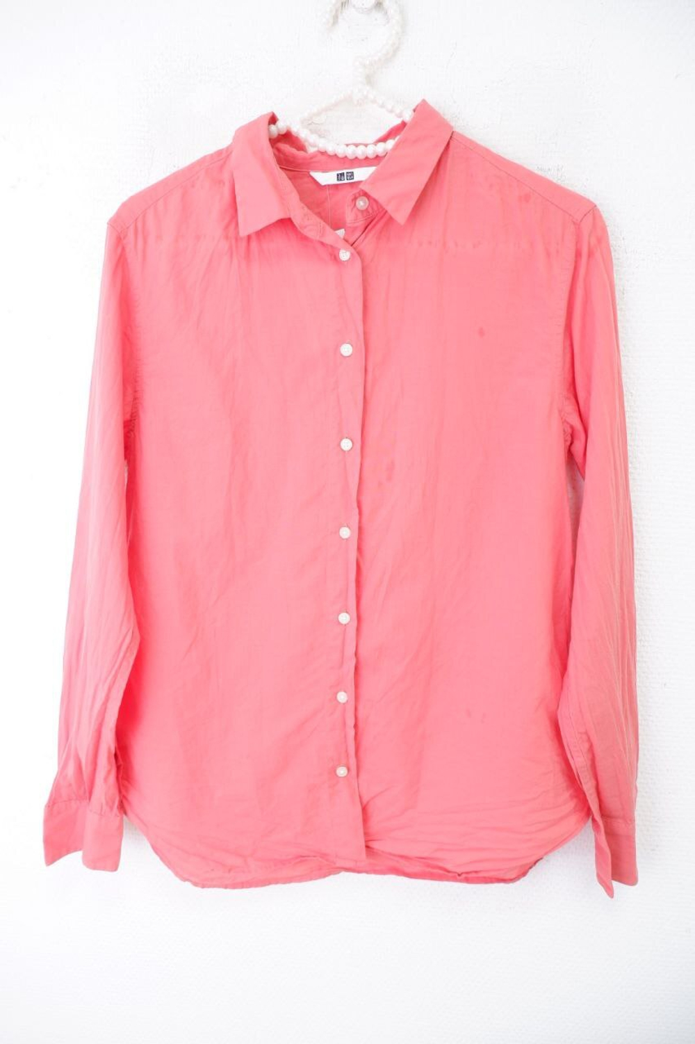 Рубашка Uniqlo корраловая 42 размер