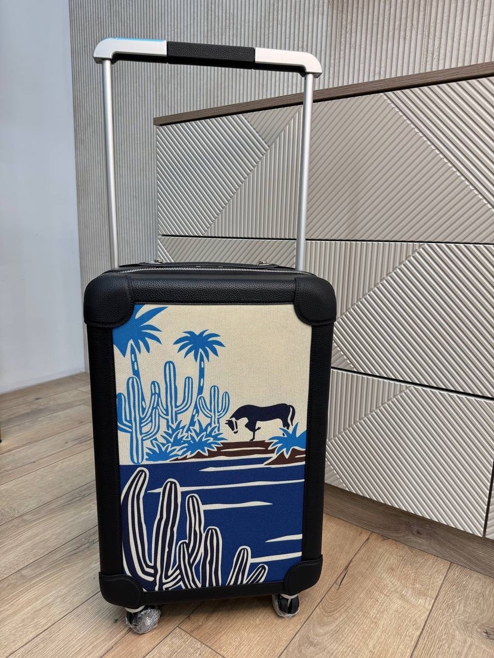 Чемодан Hermes R.M.S Cabin Suitcase