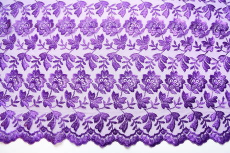 Вышивка на сетке фиолетовая