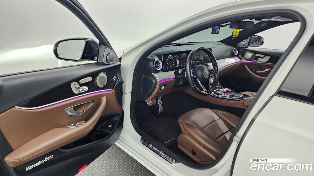 Mercedes-Benz E-Class W213 E250 Avangarde (12.2020)