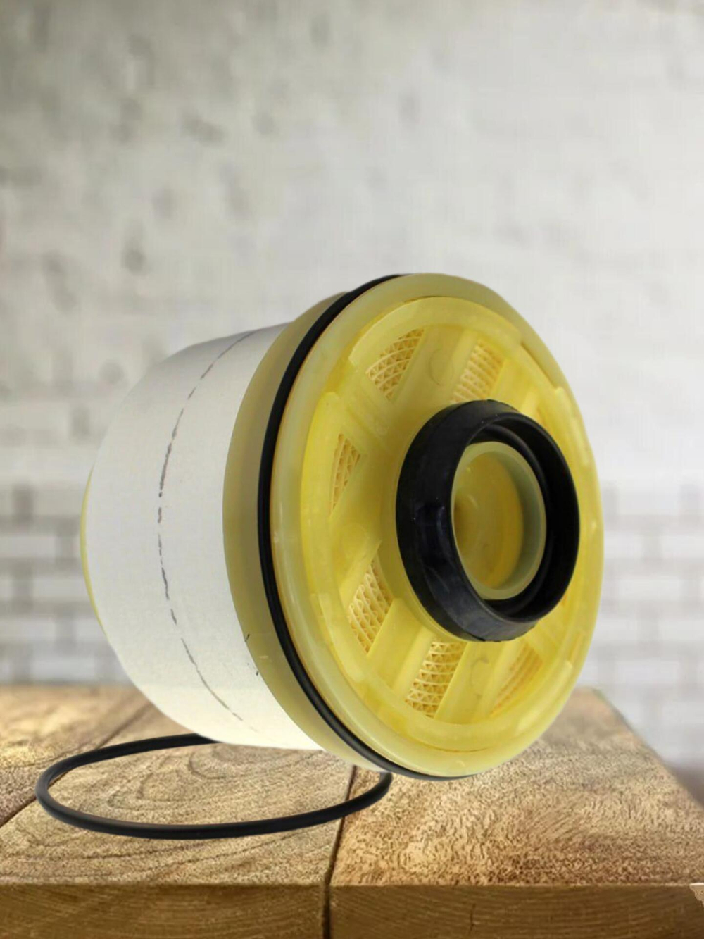 Фильтр топливный 23390YZZA2 Toyota Hilux