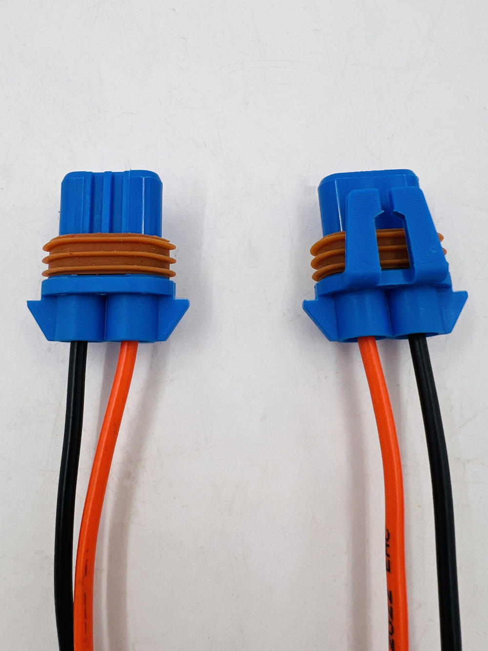 Разъем (колодка) лампы HB3 9005 комплект 2 шт