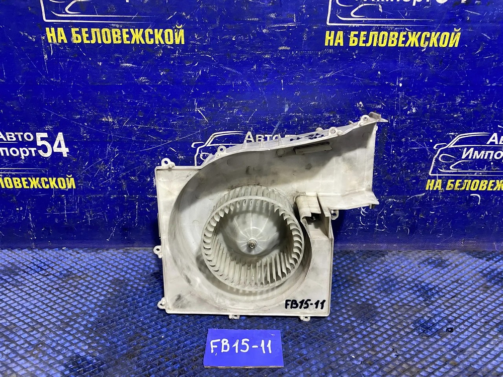 Моторчик печки NISSAN SUNNY 2000