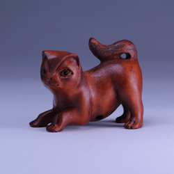 Нэцкэ Играющий котенок