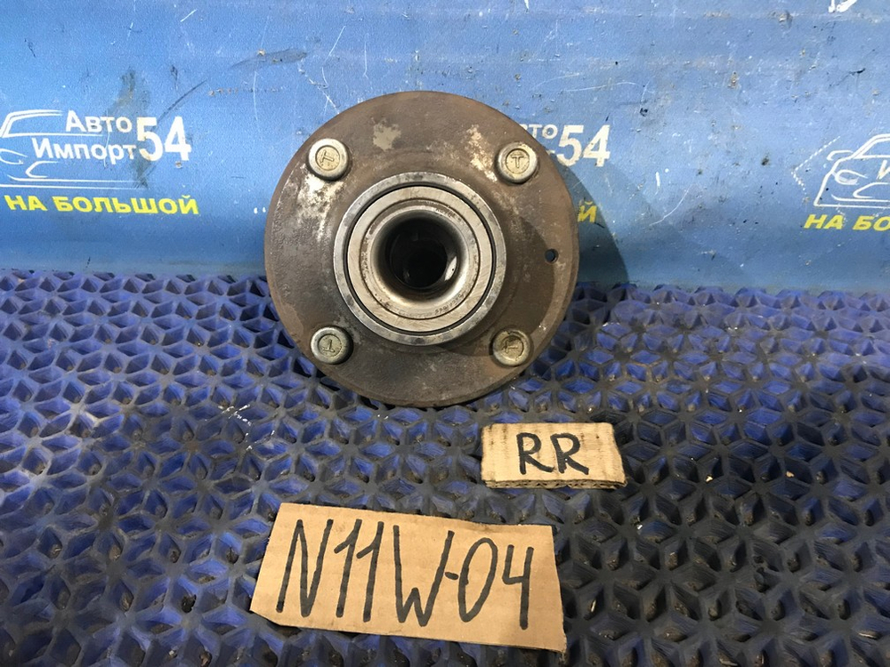 Ступица задняя правая MITSUBISHI RVR 1996