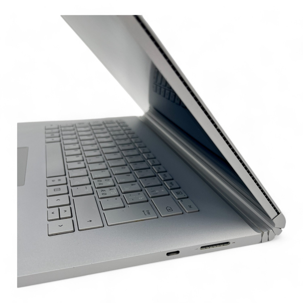 Surface Book 2