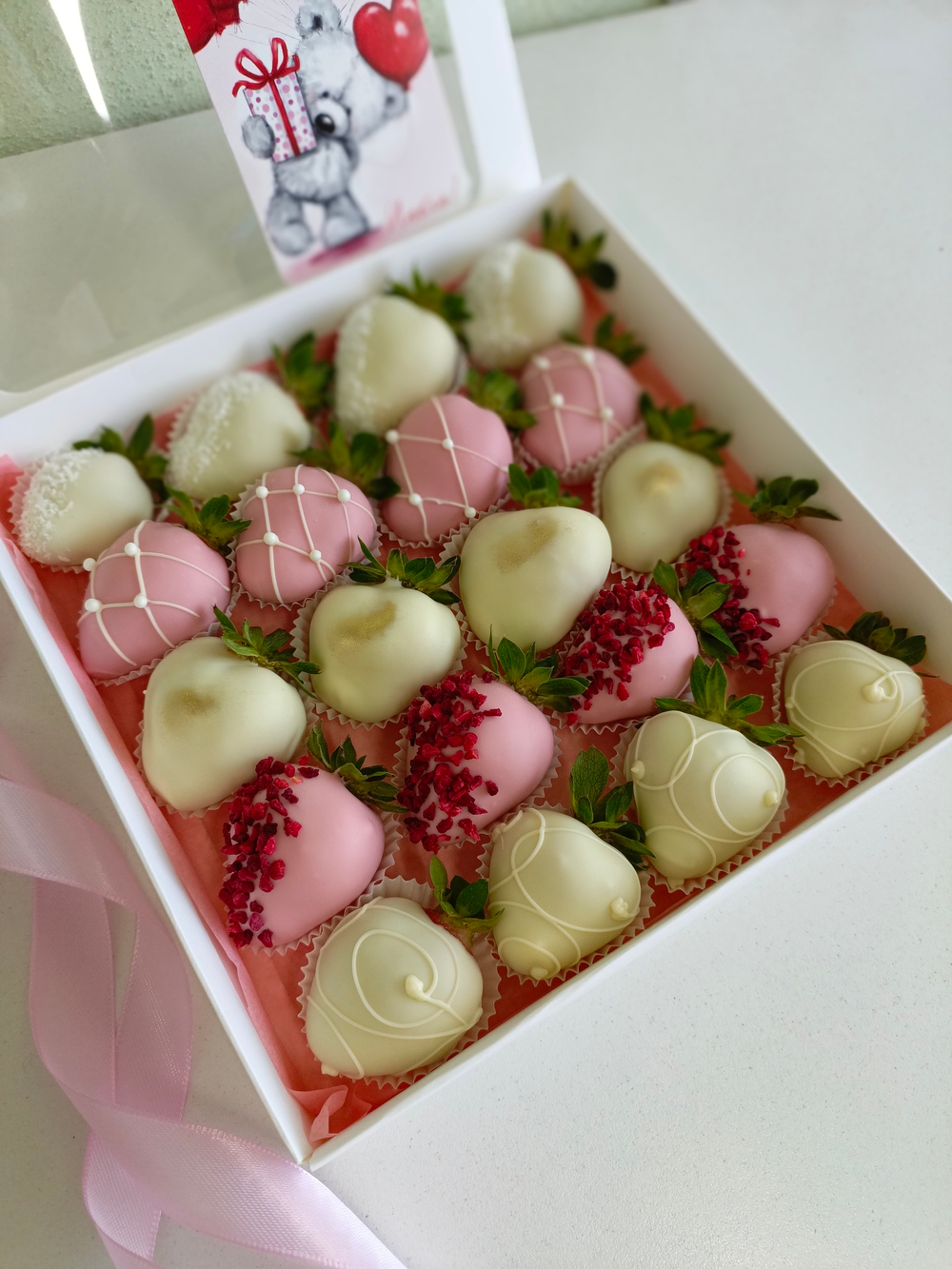 Клубника в шоколаде "Нежность"