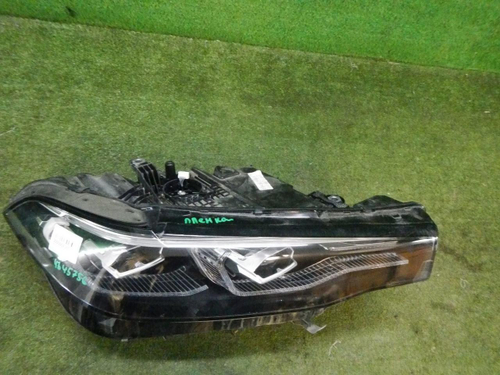 Фара правая BMW X7 G07 (2019-2022) LED