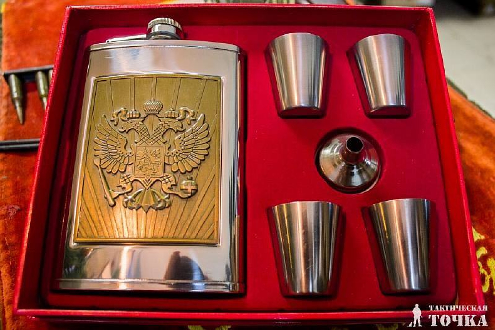 Набор подарочный Фляга и стопки (Герб)