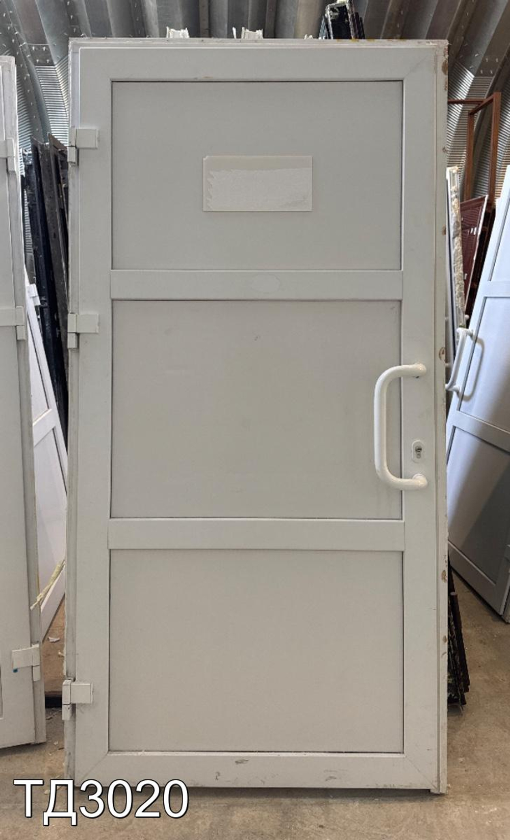 Дверь пластиковая входная Б/У 2030(в) x 1040(ш)