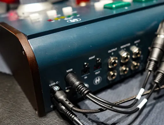 Heritage Audio i73 MIDI Breakout Cable