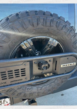 Tank400 Кронштейн на запасное колесо MK