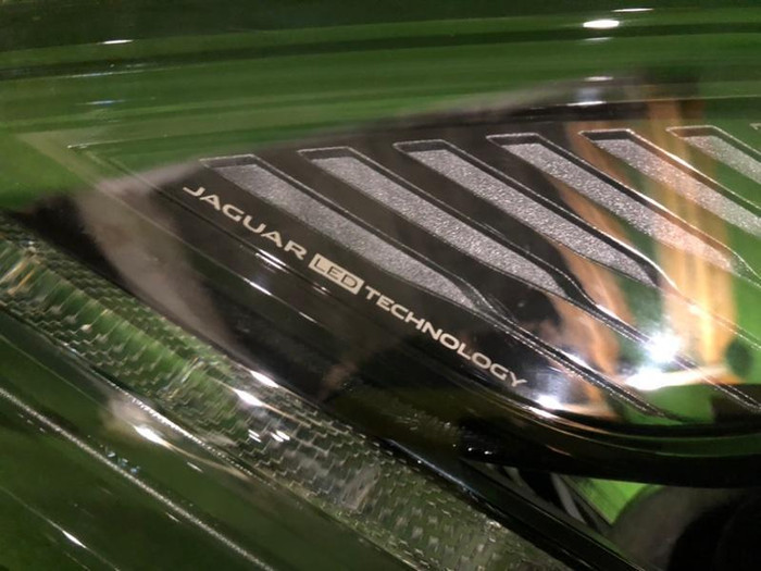 Фара правая Jaguar E-PACE (2017-2021) LED