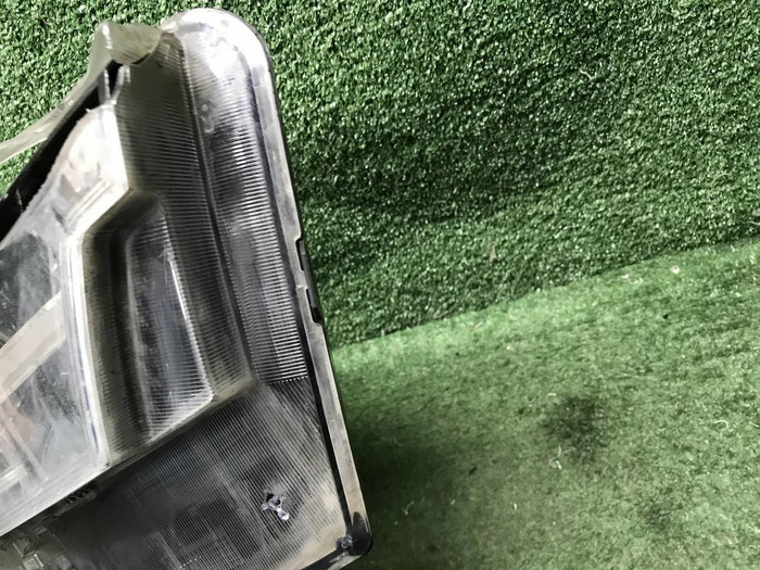 Битая Фара правая Faw Bestune T99 (2022-н.в.) LED