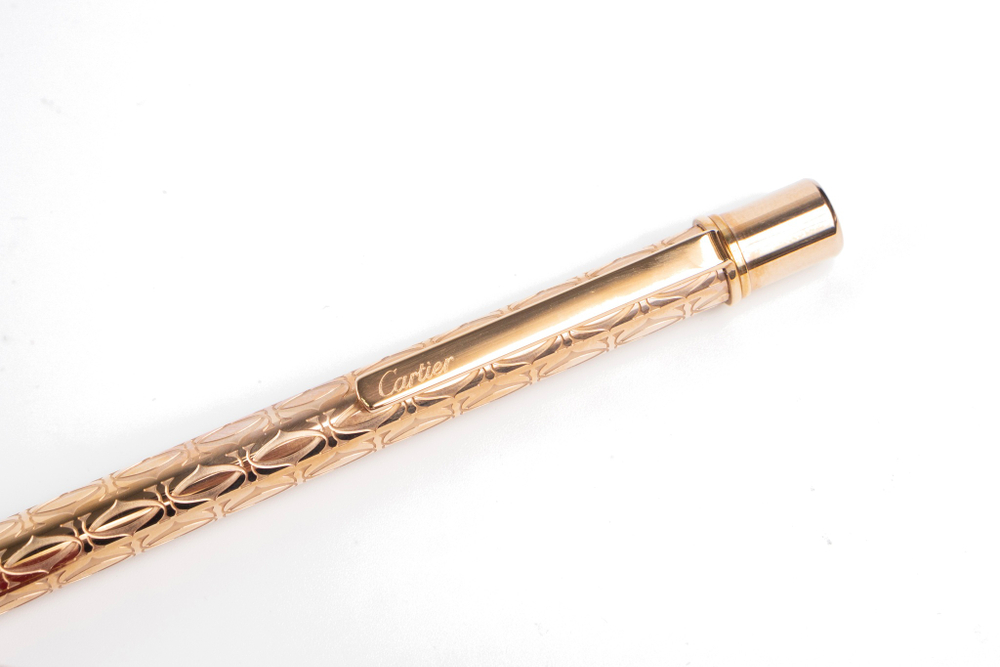 Шариковая ручка с поворотным механизмом Stylo Bille C De Cartier Rose