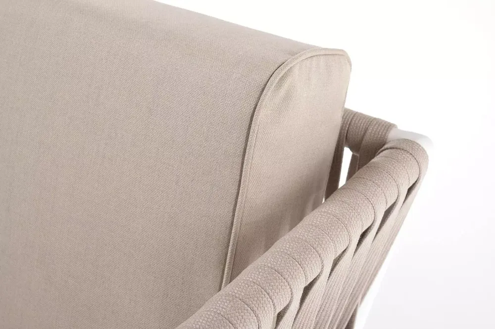 "Касабланка" диван 2-местный плетеный из роупа, каркас алюминий белый муар, роуп бежевый 20мм, ткань бежевая 15052