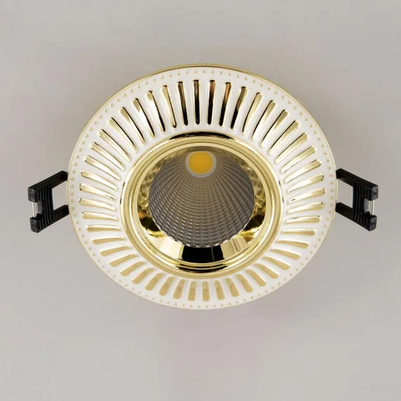 CLD042NW2 Дзета Белый+Золото Св-к Встр. 7W*3500K