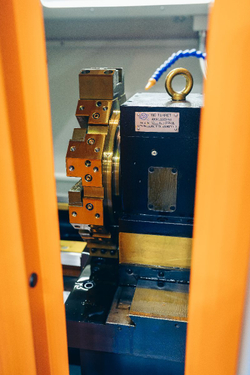 Токарный станок с ЧПУ B-Power CAK6150/2000 7.5 WP1