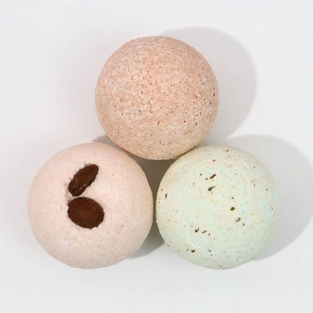 Набор из 3 бомбочек для ванны с добавками «Незабываемого года!»