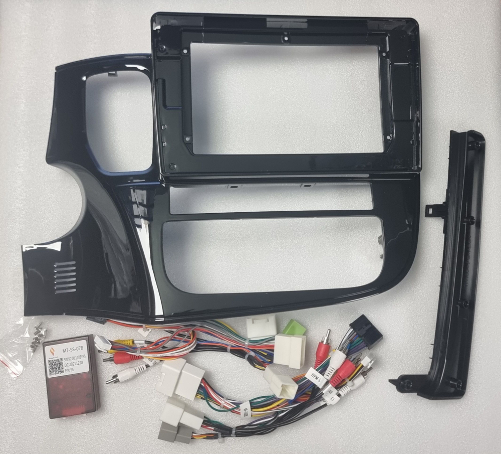 установочный комплект MITSUBISHI OUTLANDER 2012-2019, рамка + проводка KB-OL-1633